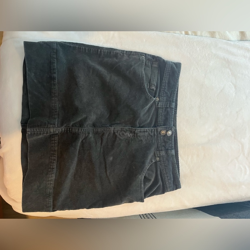 Patagonia high waisted dark gray skirt size 4